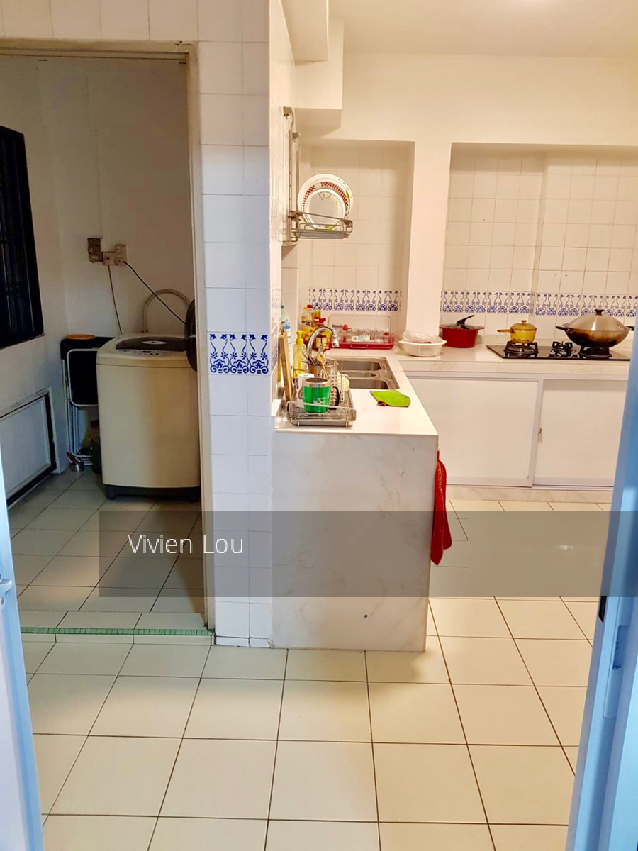 Blk 851 Jurong West Street 81 (Jurong West), HDB 4 Rooms #188945292